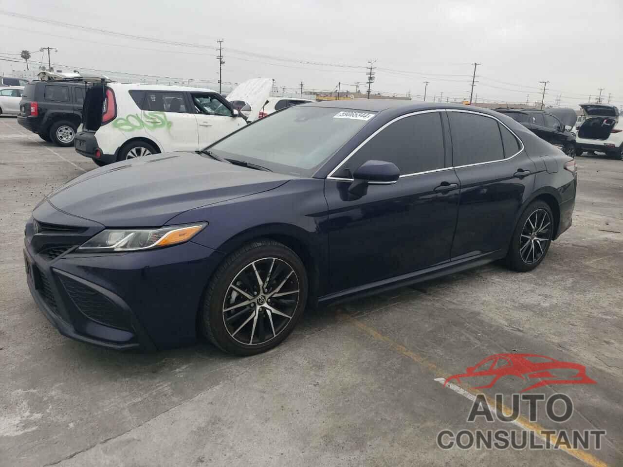 TOYOTA CAMRY 2022 - 4T1G11AK2NU657816