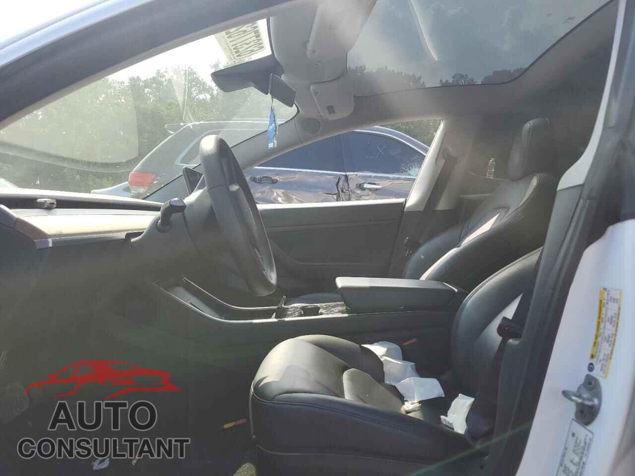 TESLA MODEL 3 2020 - 5YJ3E1EA5LF794196