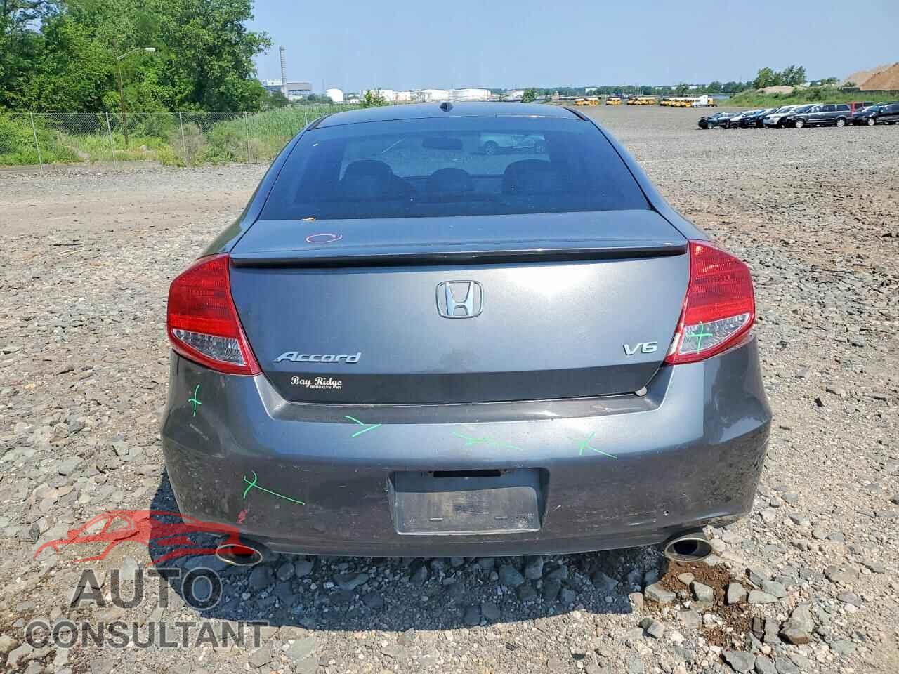 HONDA ACCORD 2012 - 1HGCS2B87CA010224