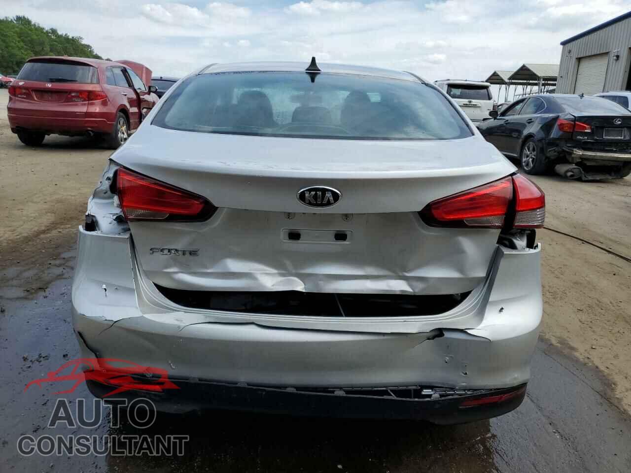 KIA FORTE 2017 - 3KPFK4A74HE053875
