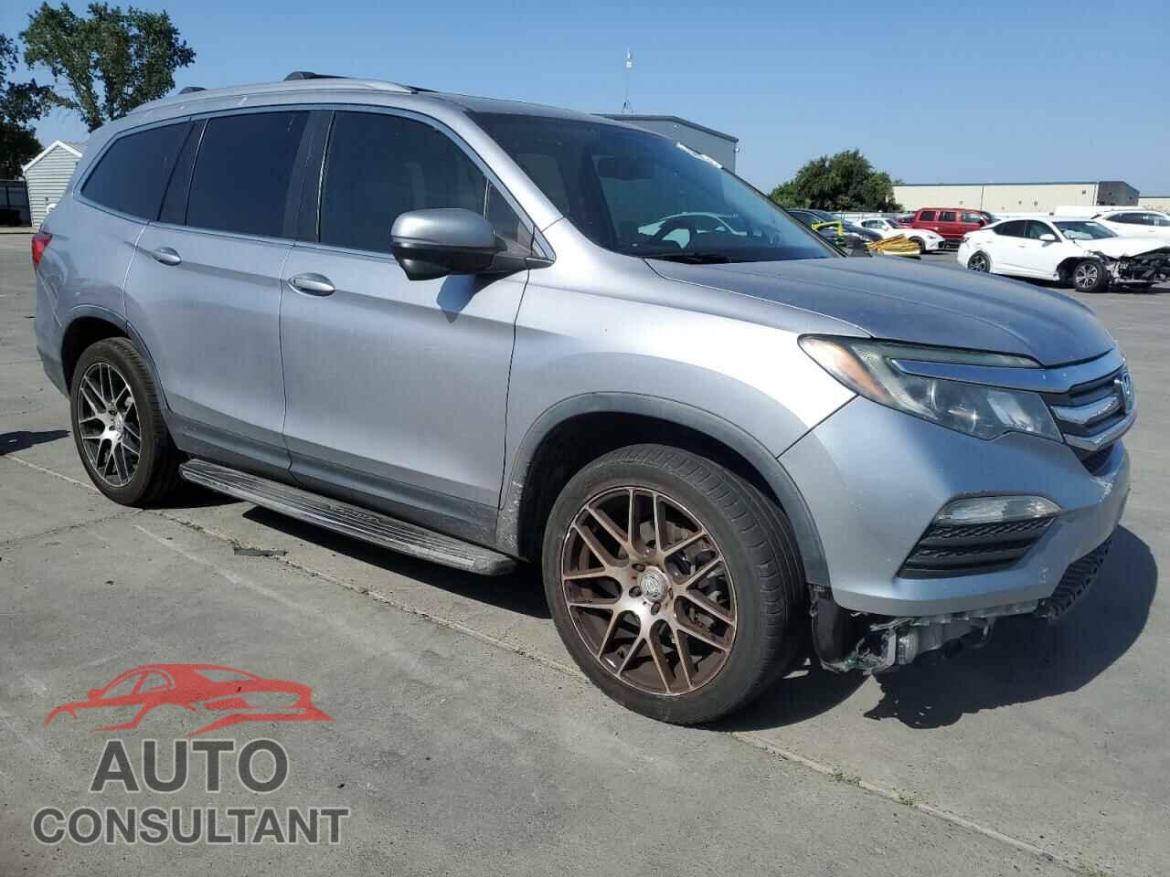 HONDA PILOT 2017 - 5FNYF5H54HB037306