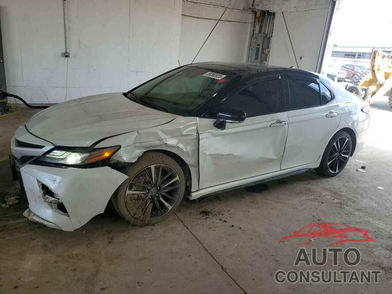 TOYOTA CAMRY 2019 - 4T1B61HK5KU212046