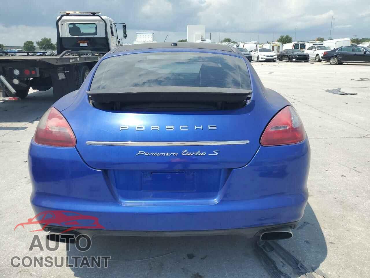 PORSCHE PANAMERA 2013 - WP0AA2A70DL010203