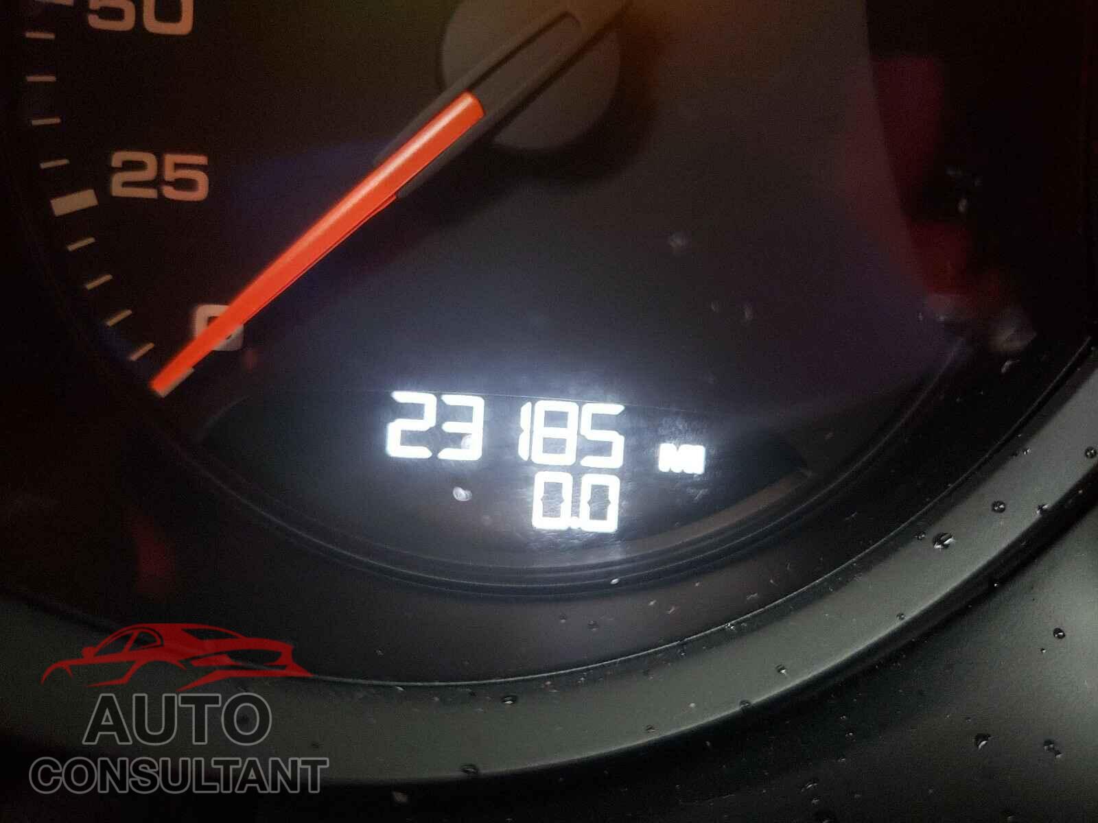 PORSCHE MACAN 2018 - WP1AA2A54JLB13262