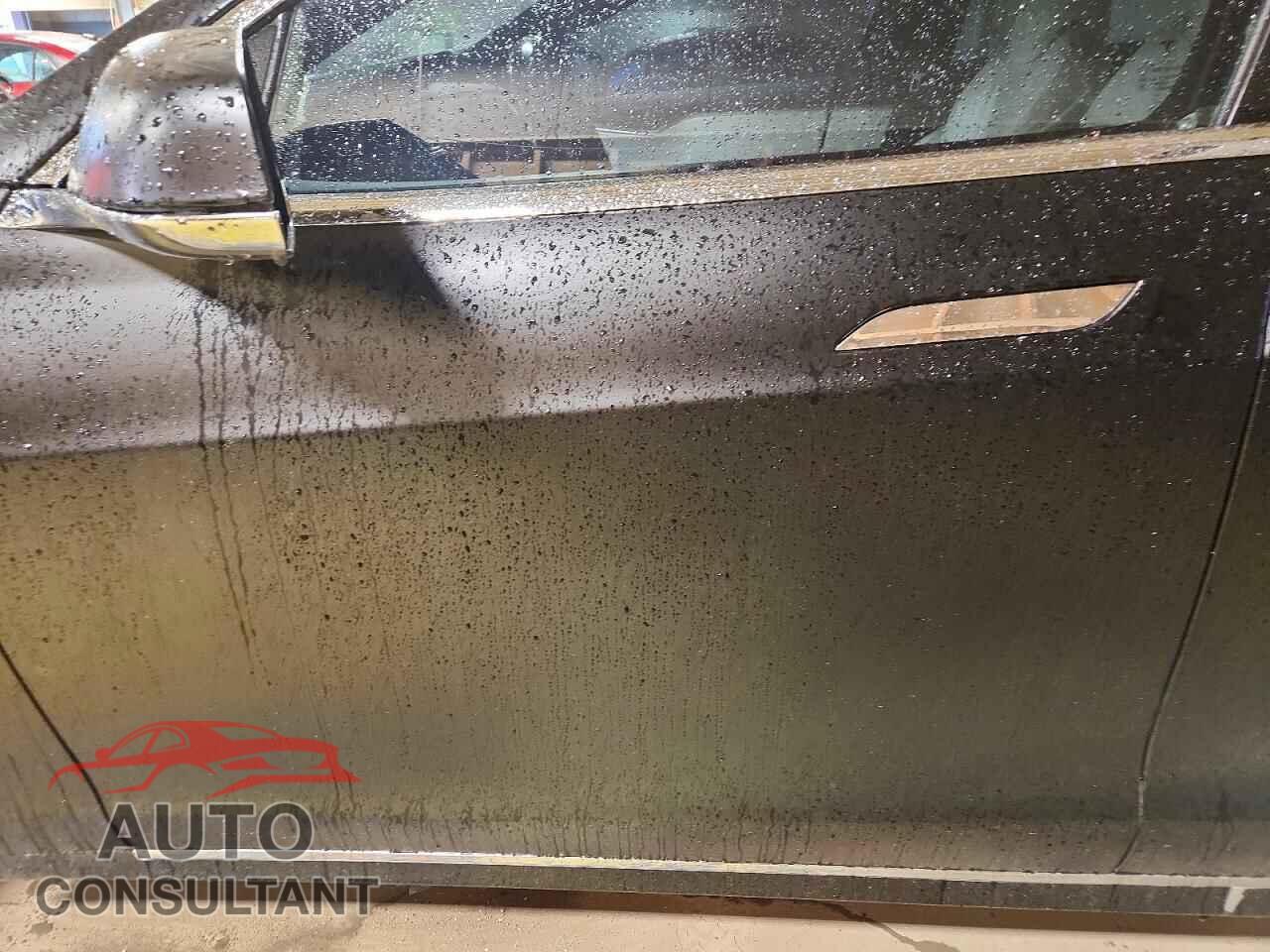 TESLA MODEL S 2017 - 5YJSA1E2XHF193468