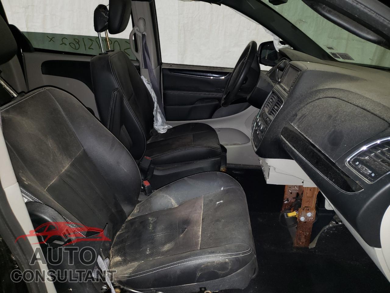 DODGE GRAND CARA 2019 - 2C4RDGCGXKR601003