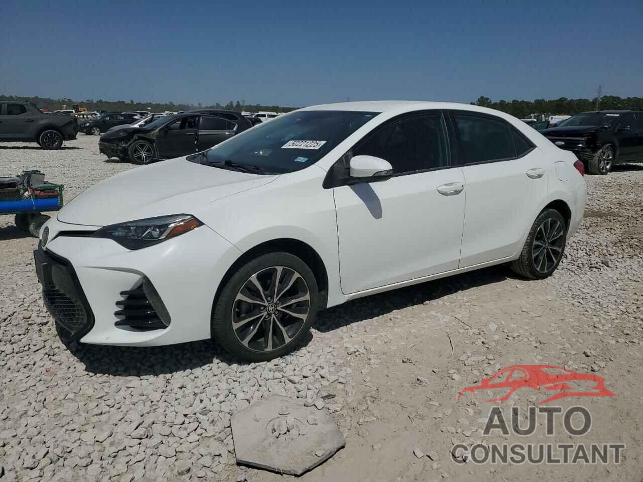 TOYOTA COROLLA 2018 - 5YFBURHE3JP783047