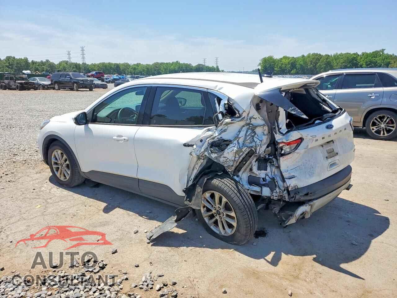 FORD ESCAPE 2020 - 1FMCU0G60LUA23525