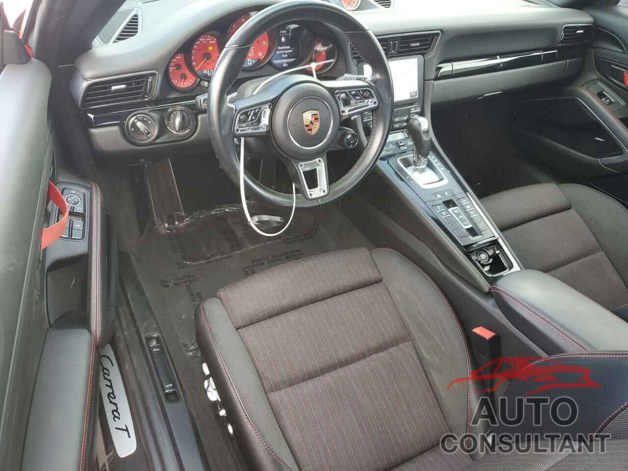 PORSCHE 911 2019 - WP0AA2A91KS103347