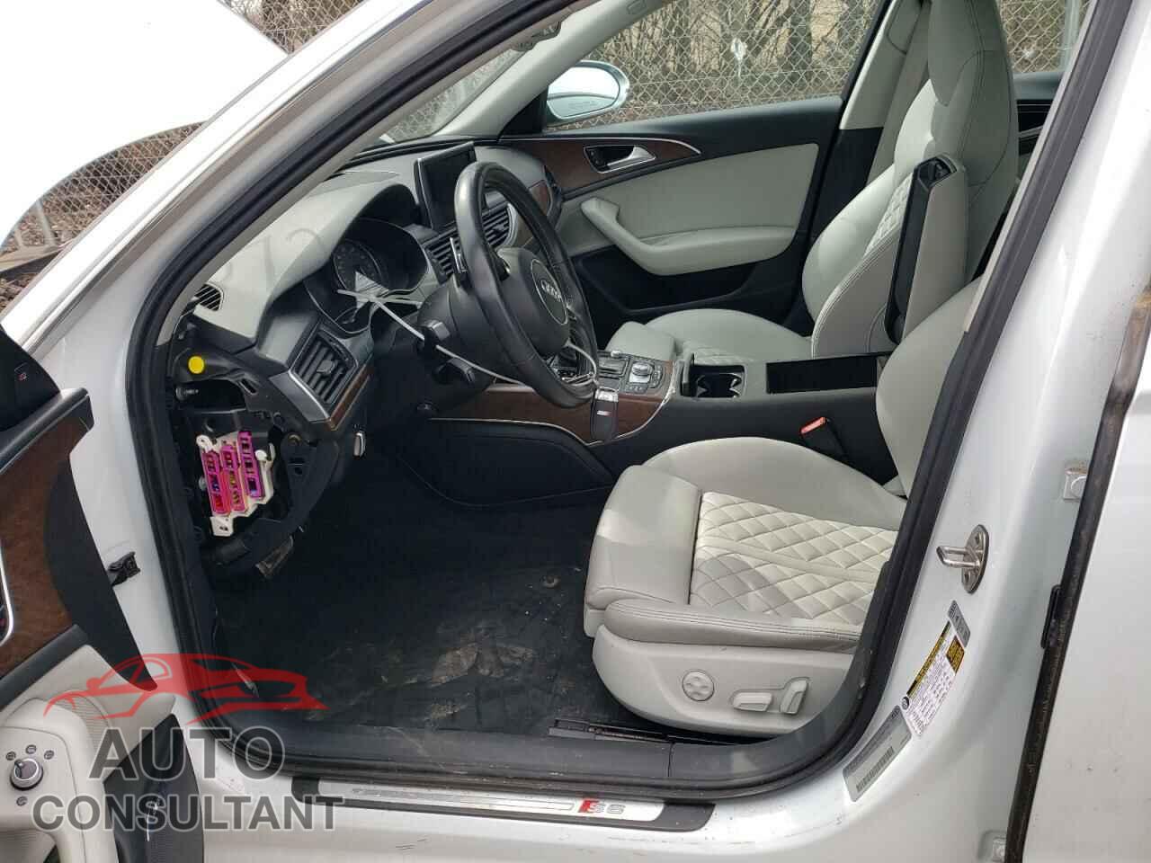 AUDI S6/RS6 2013 - WAUF2AFC8DN083775