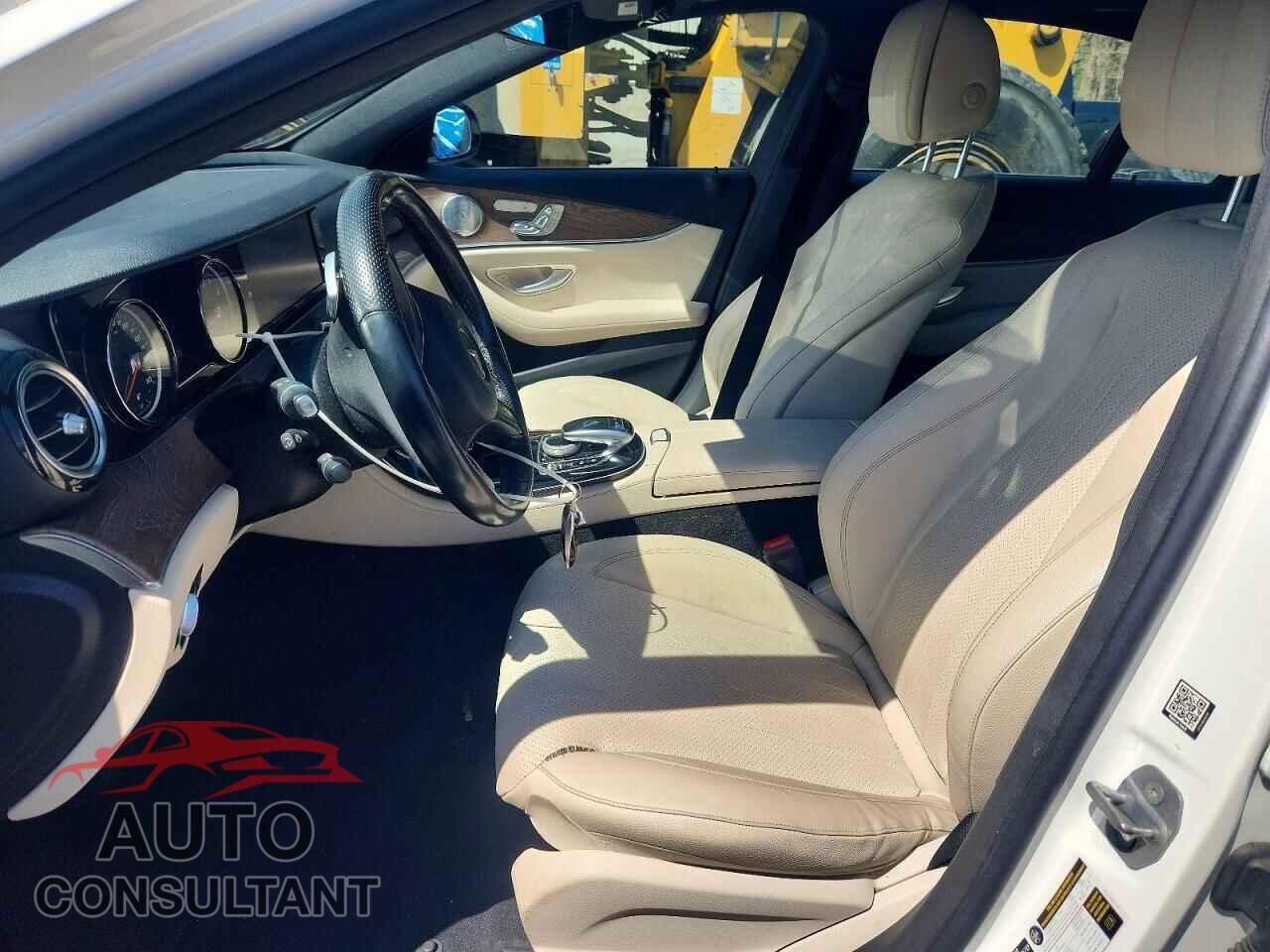 MERCEDES-BENZ E-CLASS 2017 - WDDZF4KB7HA234398