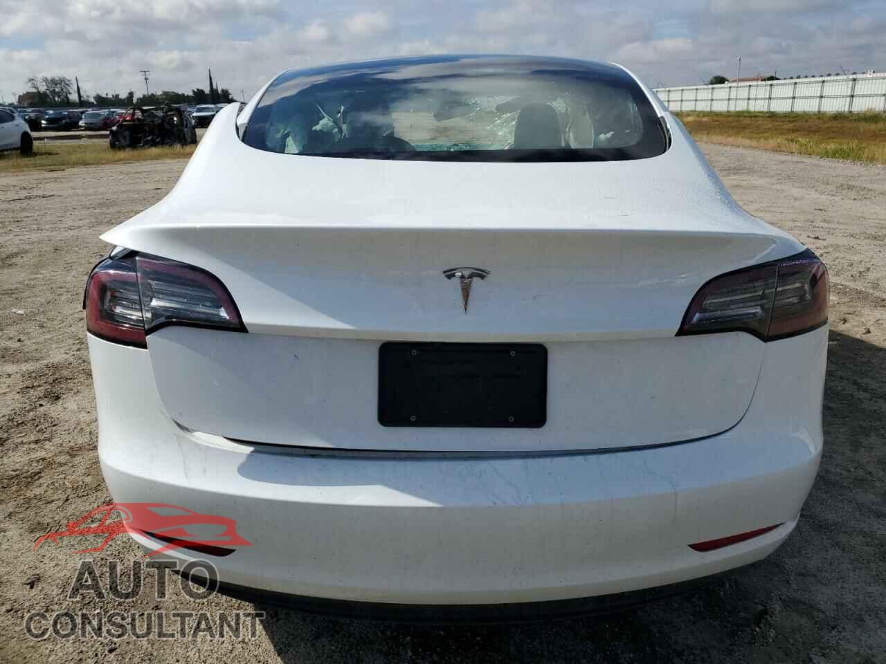 TESLA MODEL 3 2023 - 5YJ3E1EA0PF477366