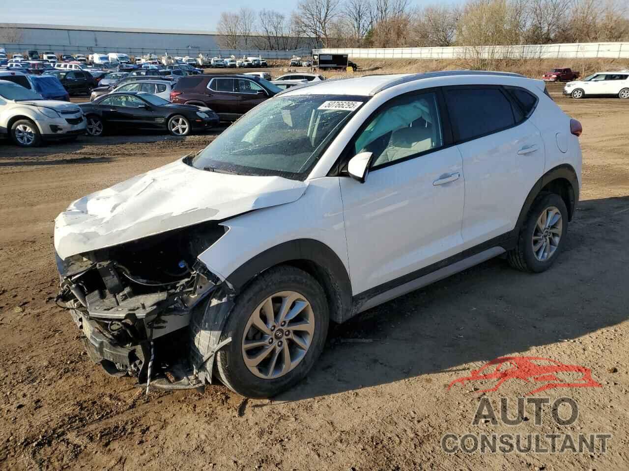 HYUNDAI TUCSON 2018 - KM8J33A46JU689403