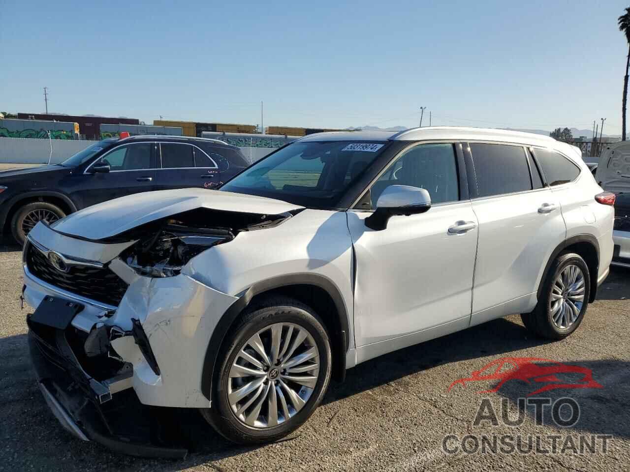 TOYOTA HIGHLANDER 2023 - 5TDKDRAH0PS509535