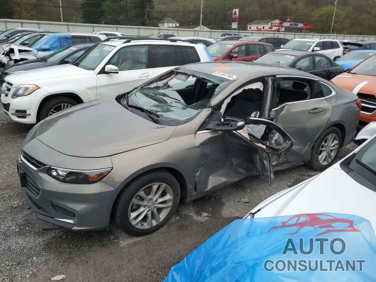 CHEVROLET MALIBU 2017 - 1G1ZE5ST4HF219350