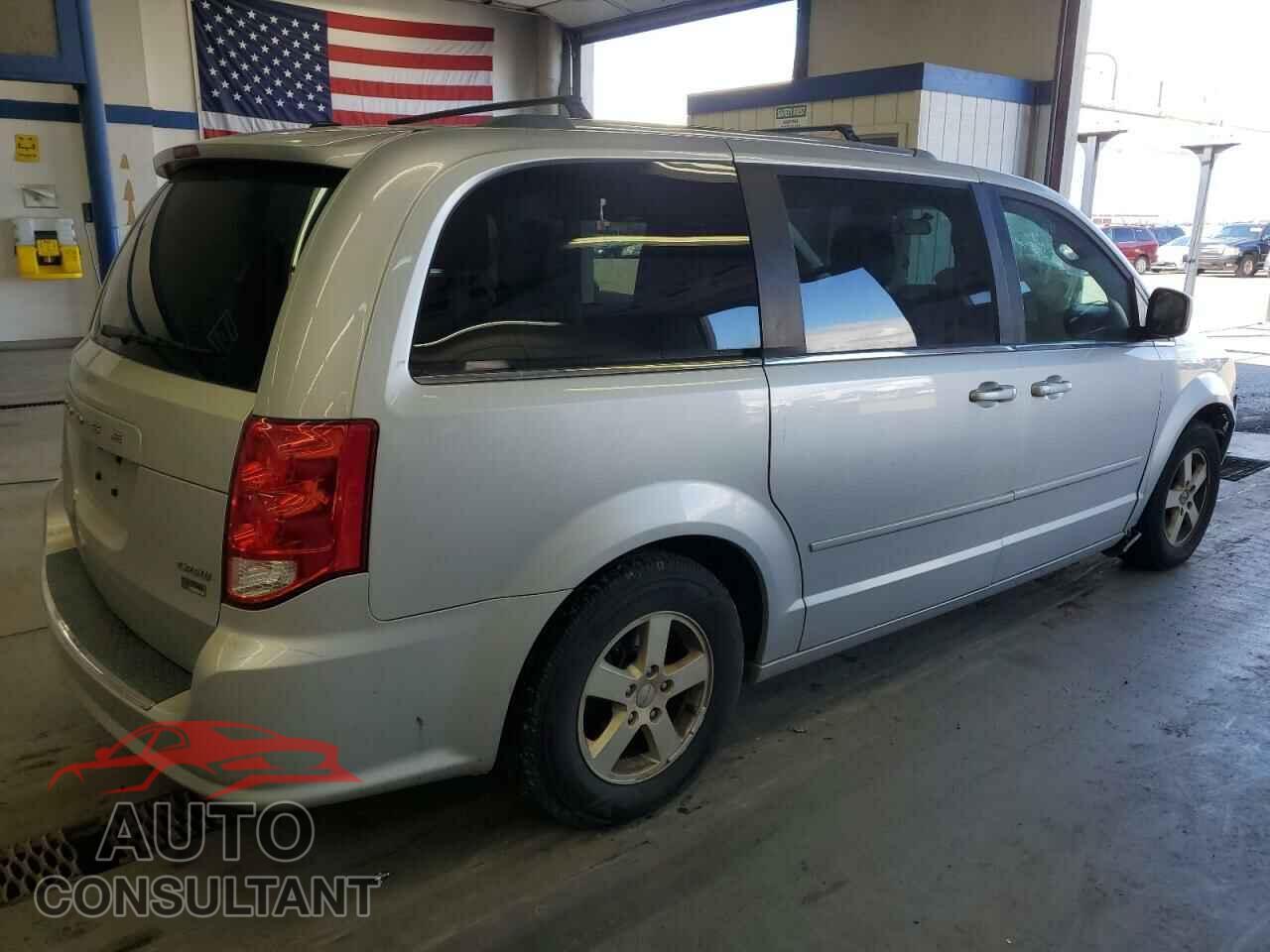 DODGE CARAVAN 2011 - 2D4RN5DG5BR755489