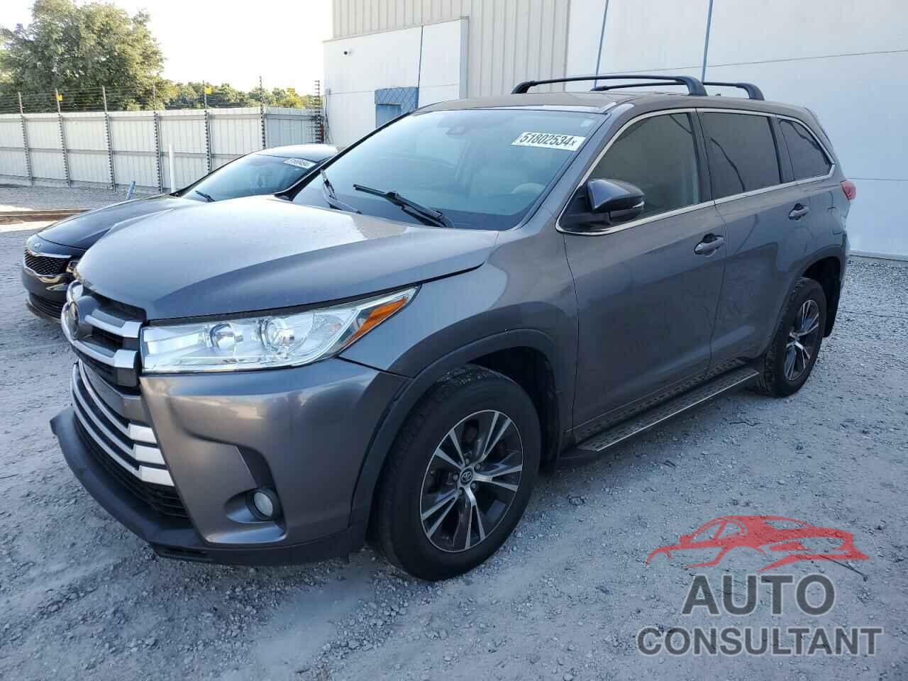 TOYOTA HIGHLANDER 2018 - 5TDBZRFH0JS893107