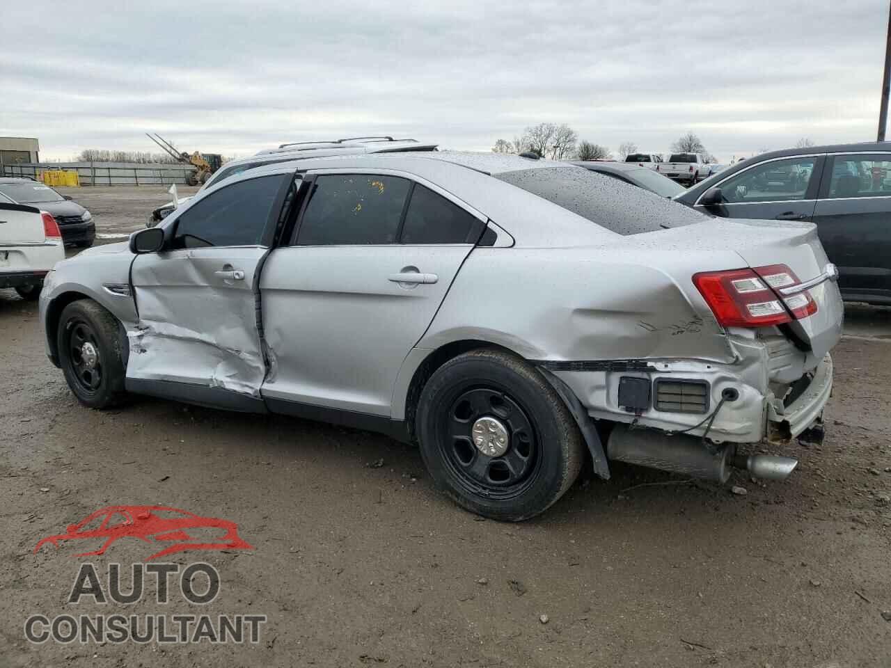 FORD TAURUS 2017 - 1FAHP2F84HG104510
