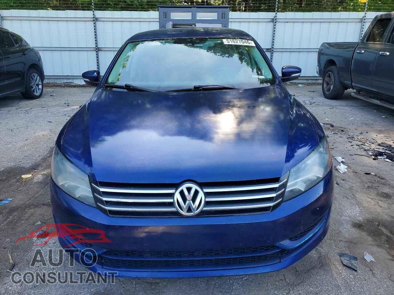 VOLKSWAGEN PASSAT 2013 - 1VWBP7A35DC106984
