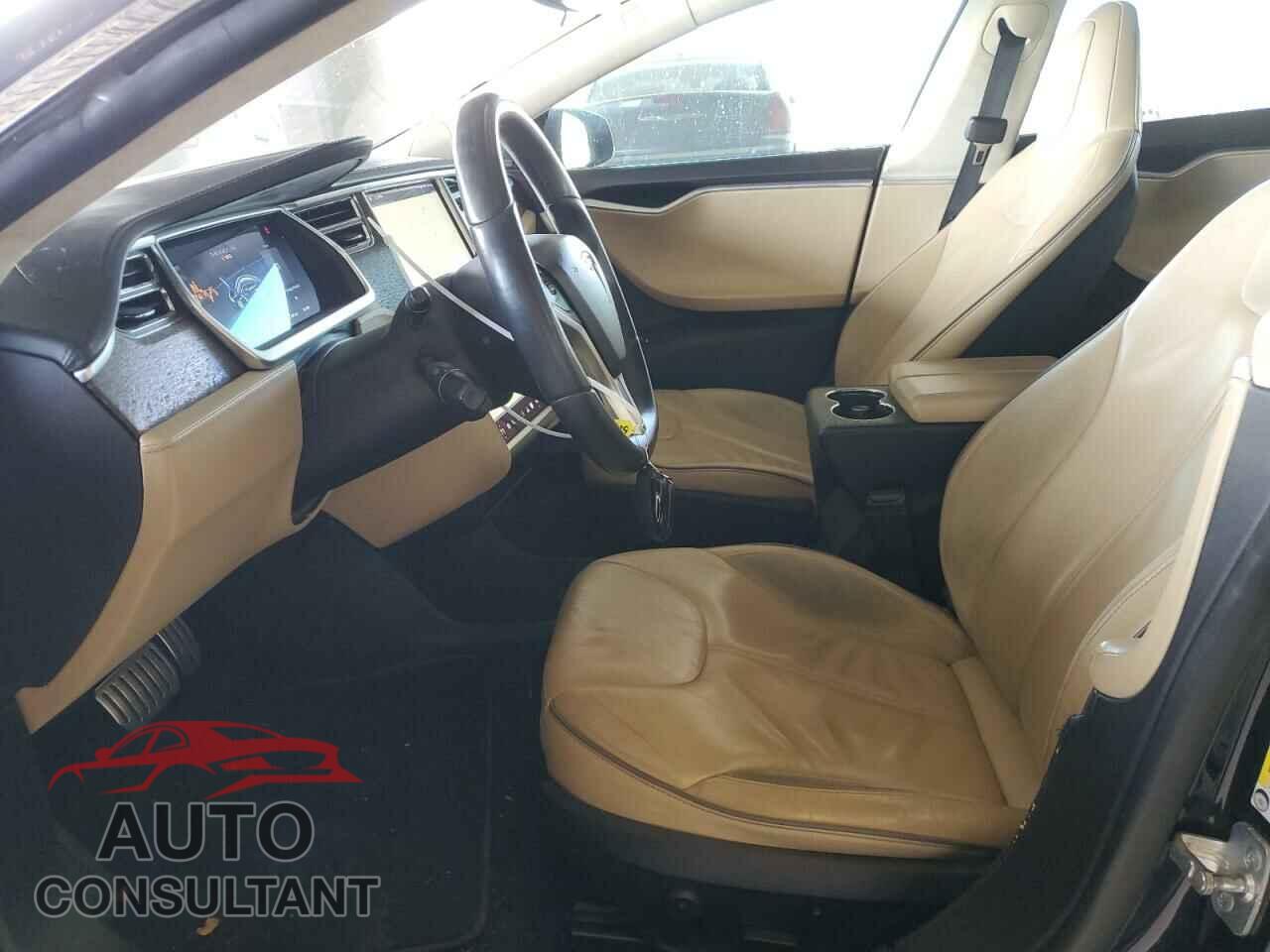 TESLA MODEL S 2013 - 5YJSA1CP8DFP07939