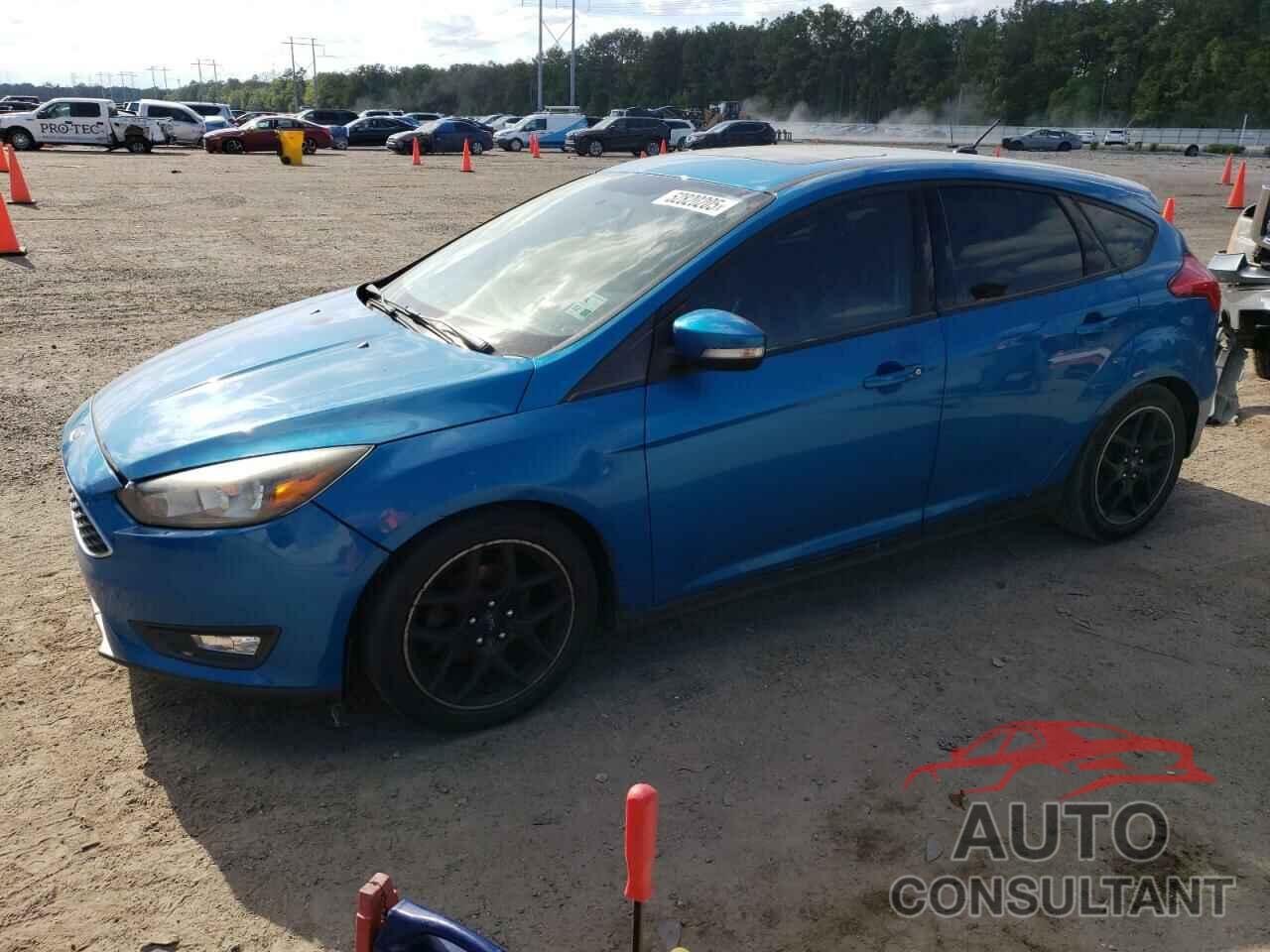 FORD FOCUS 2016 - 1FADP3K21GL397522
