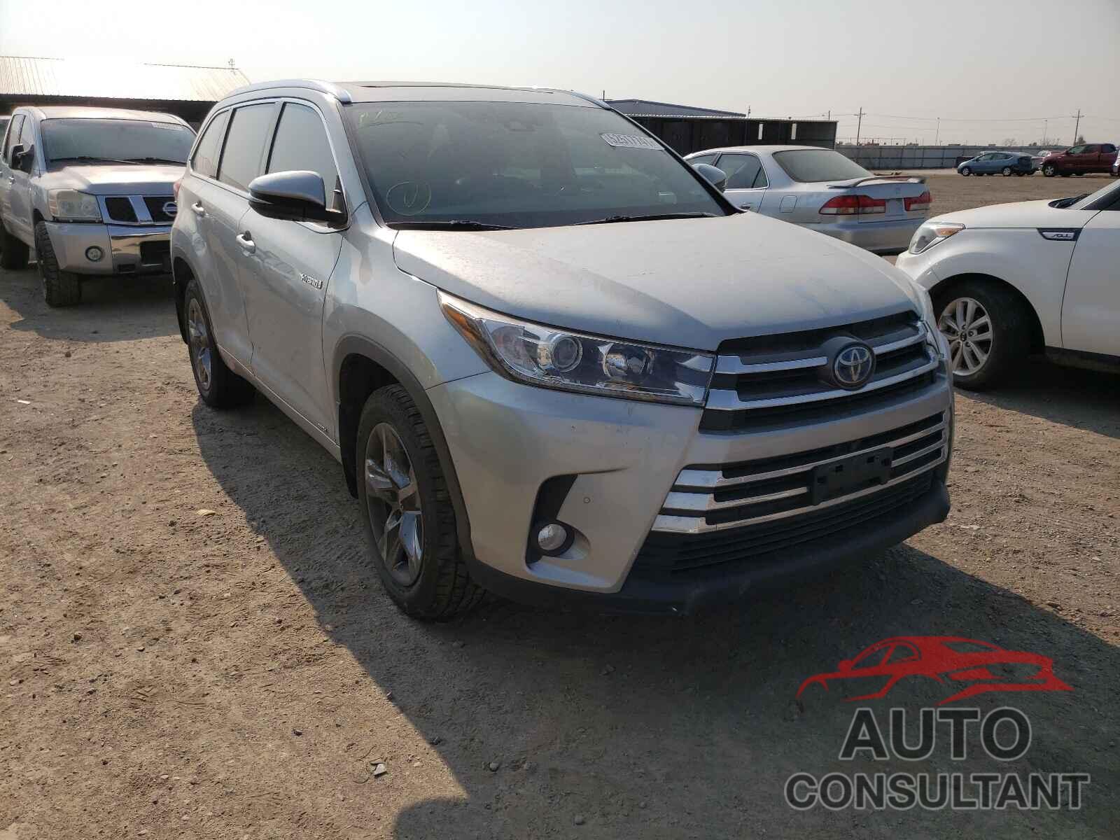 TOYOTA HIGHLANDER 2018 - 5TDDGRFH3JS042093