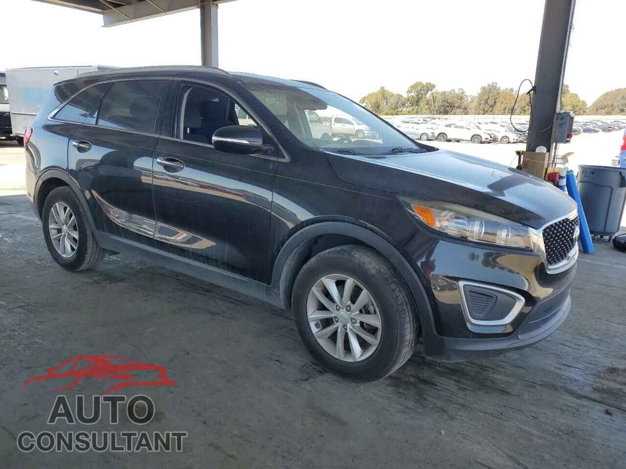 KIA SORENTO 2017 - 5XYPG4A38HG324006