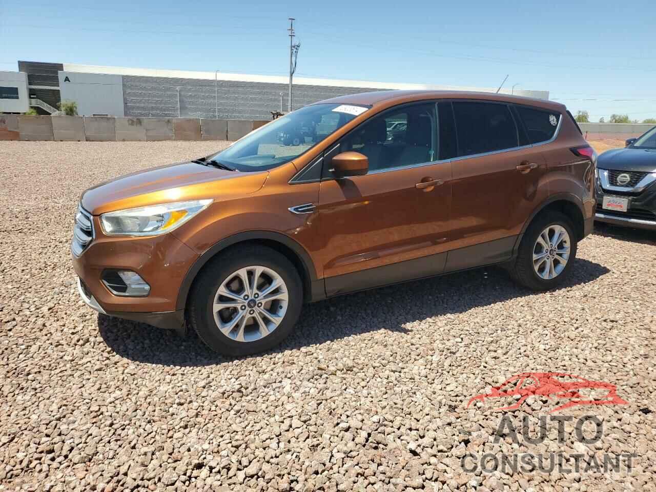 FORD ESCAPE 2017 - 1FMCU9GD3HUC67521