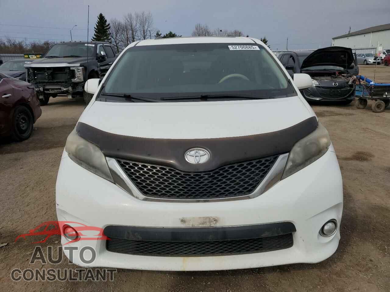 TOYOTA SIENNA 2011 - 5TDXK3DC5BS030822