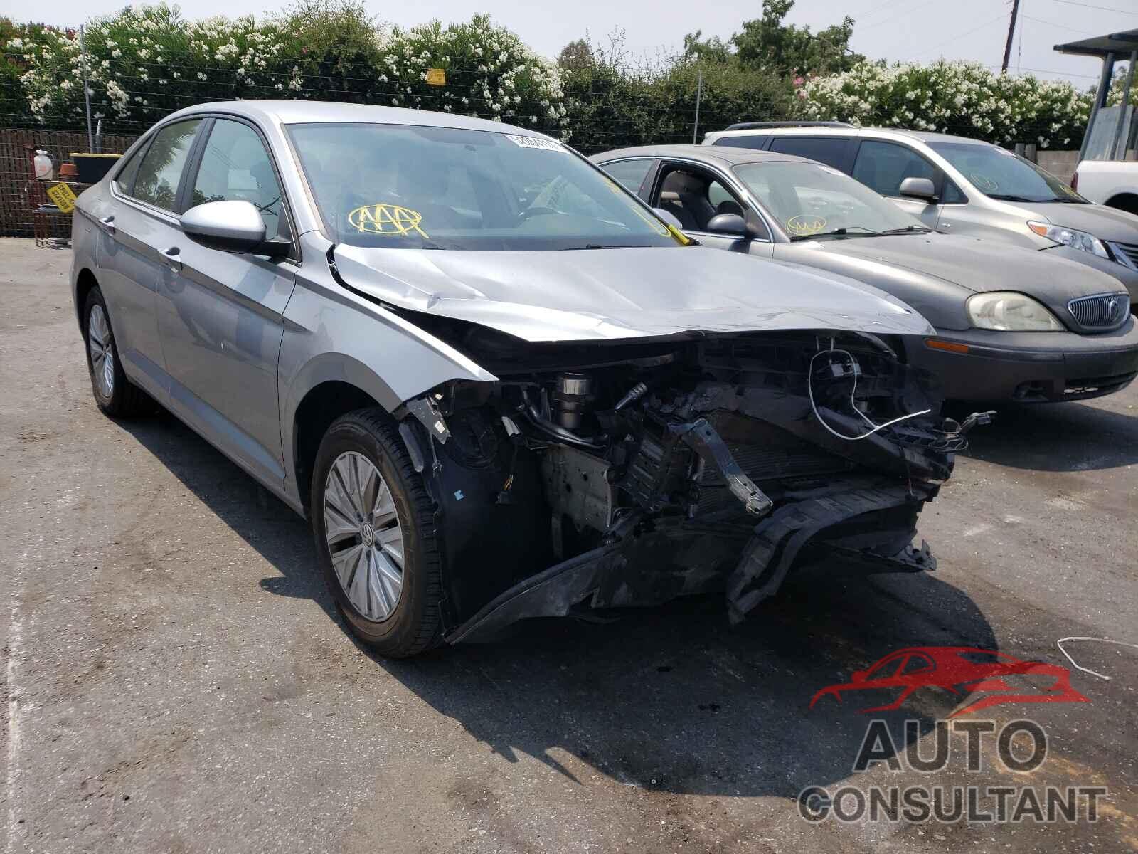VOLKSWAGEN JETTA 2019 - 3VWCB7BU8KM195679