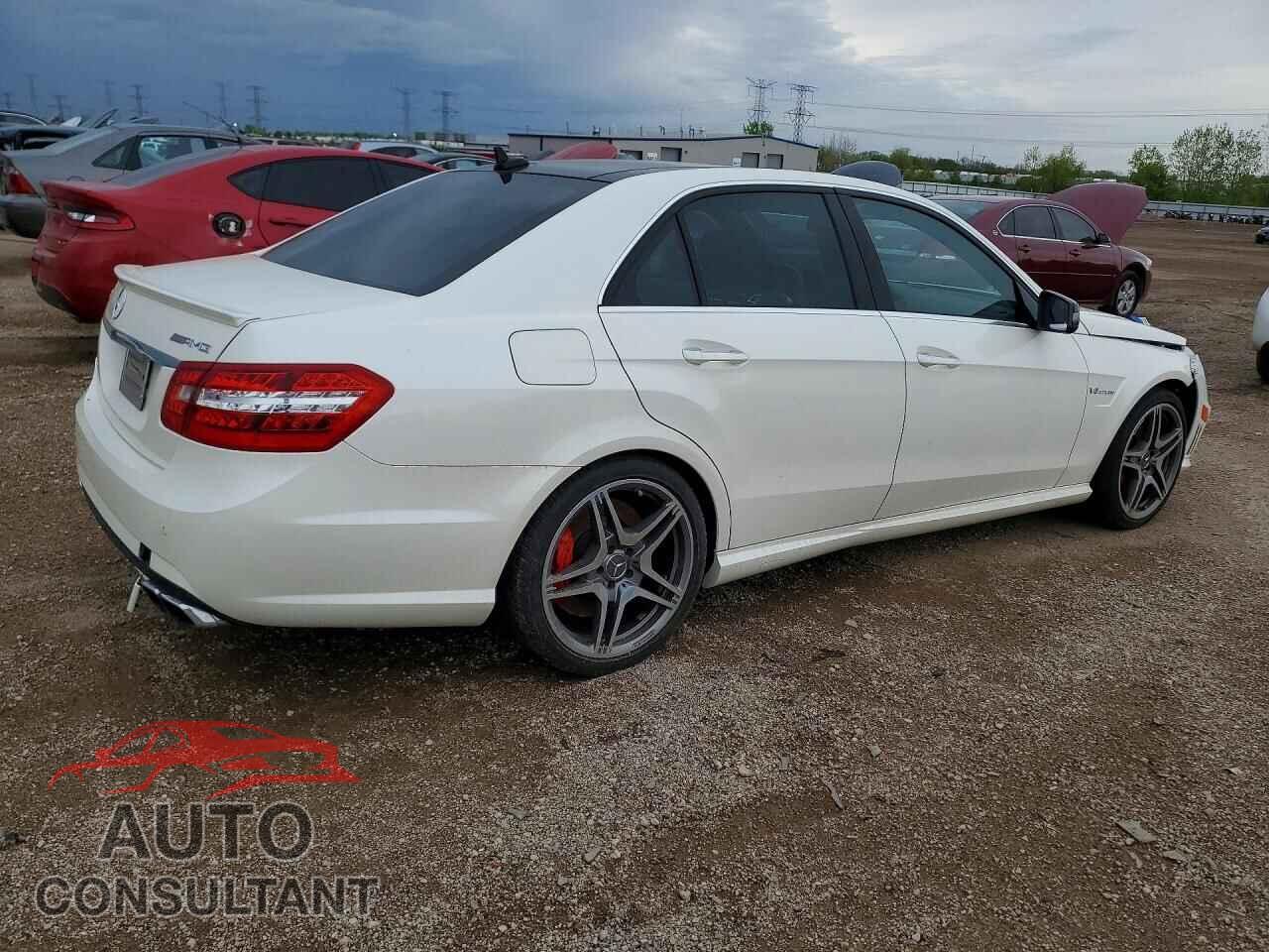 MERCEDES-BENZ E-CLASS 2012 - WDDHF7EB9CA562987