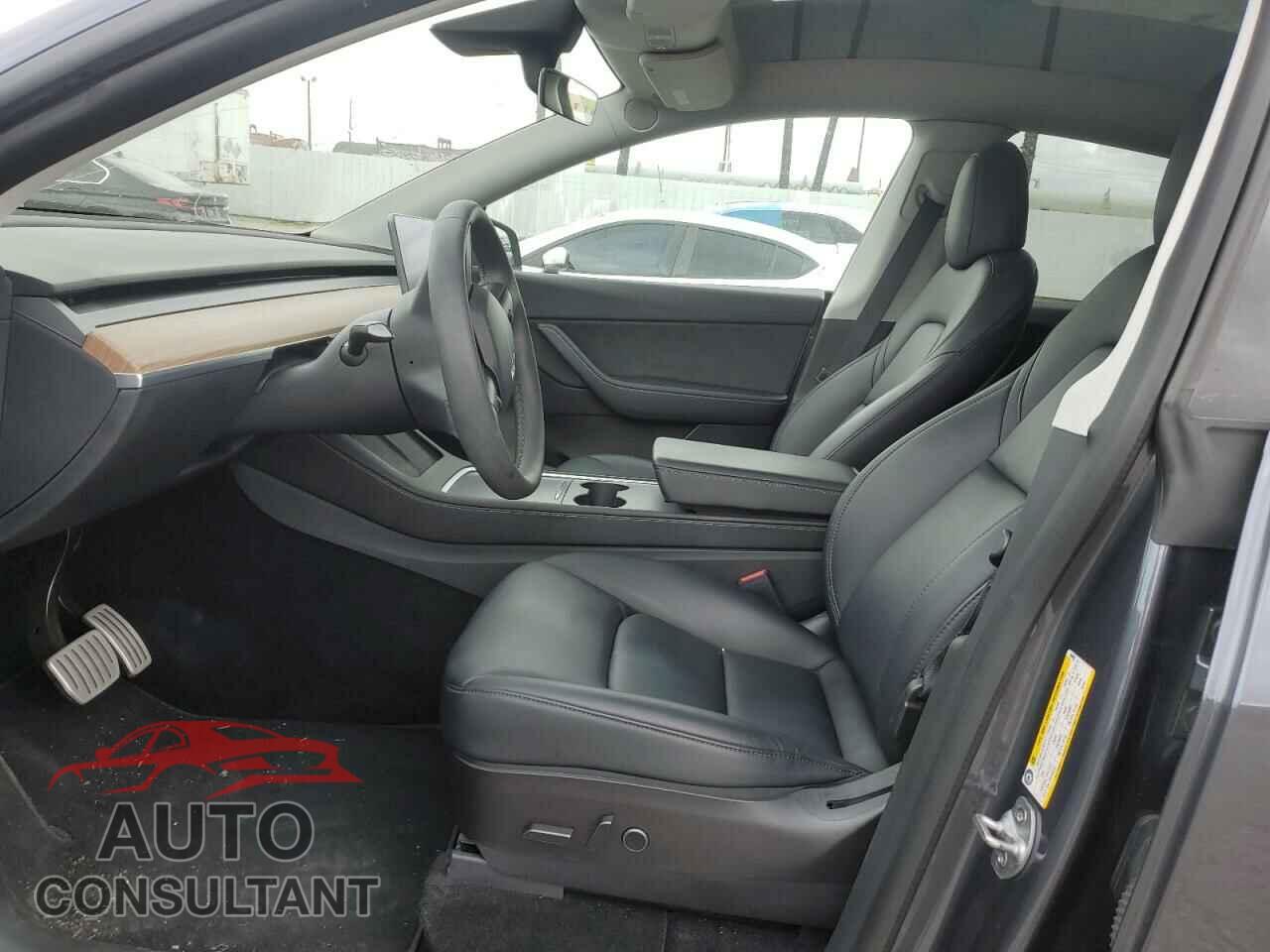 TESLA MODEL Y 2022 - 7SAYGDEF3NF406093