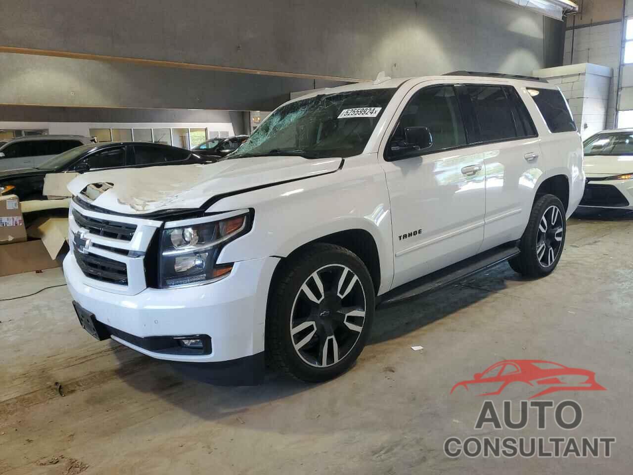 CHEVROLET TAHOE 2019 - 1GNSKCKJ4KR290677