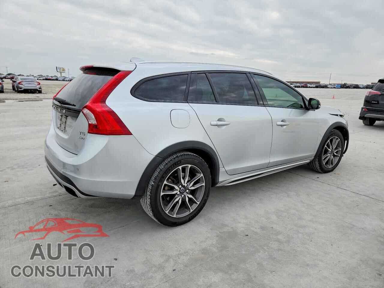 VOLVO V60 2016 - YV4612HM3G1008136