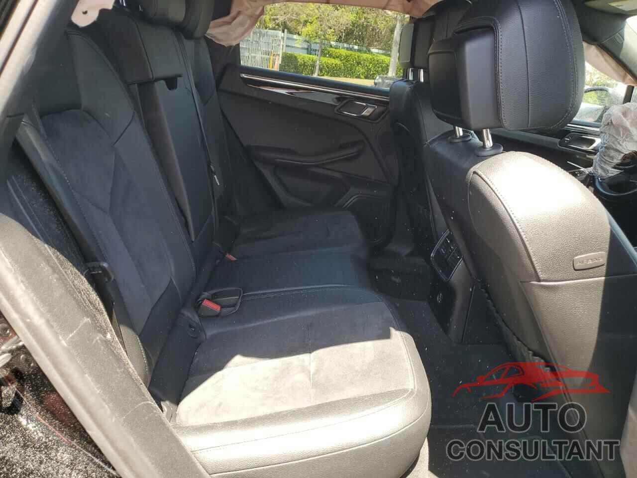 PORSCHE MACAN 2018 - WP1AA2A51JLB20217