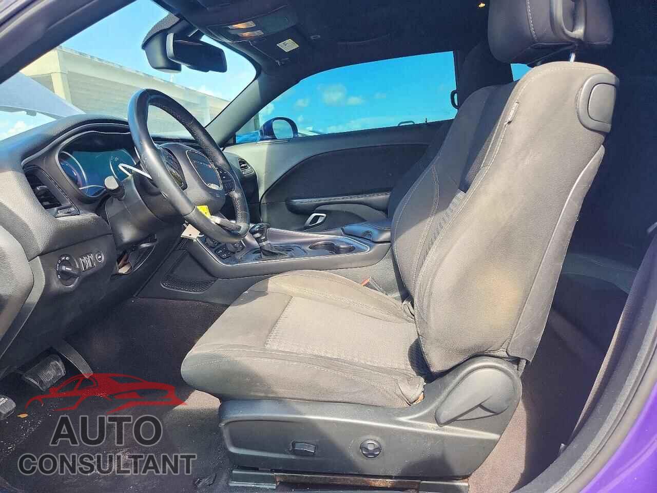 DODGE CHALLENGER 2018 - 2C3CDZAG7JH305739