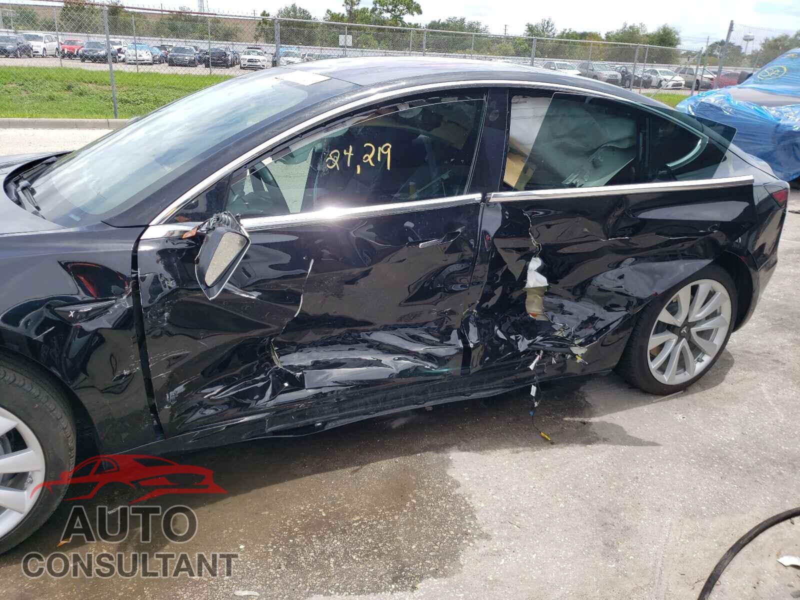 TESLA MODEL S 2018 - 5YJ3E1EA0JF005840