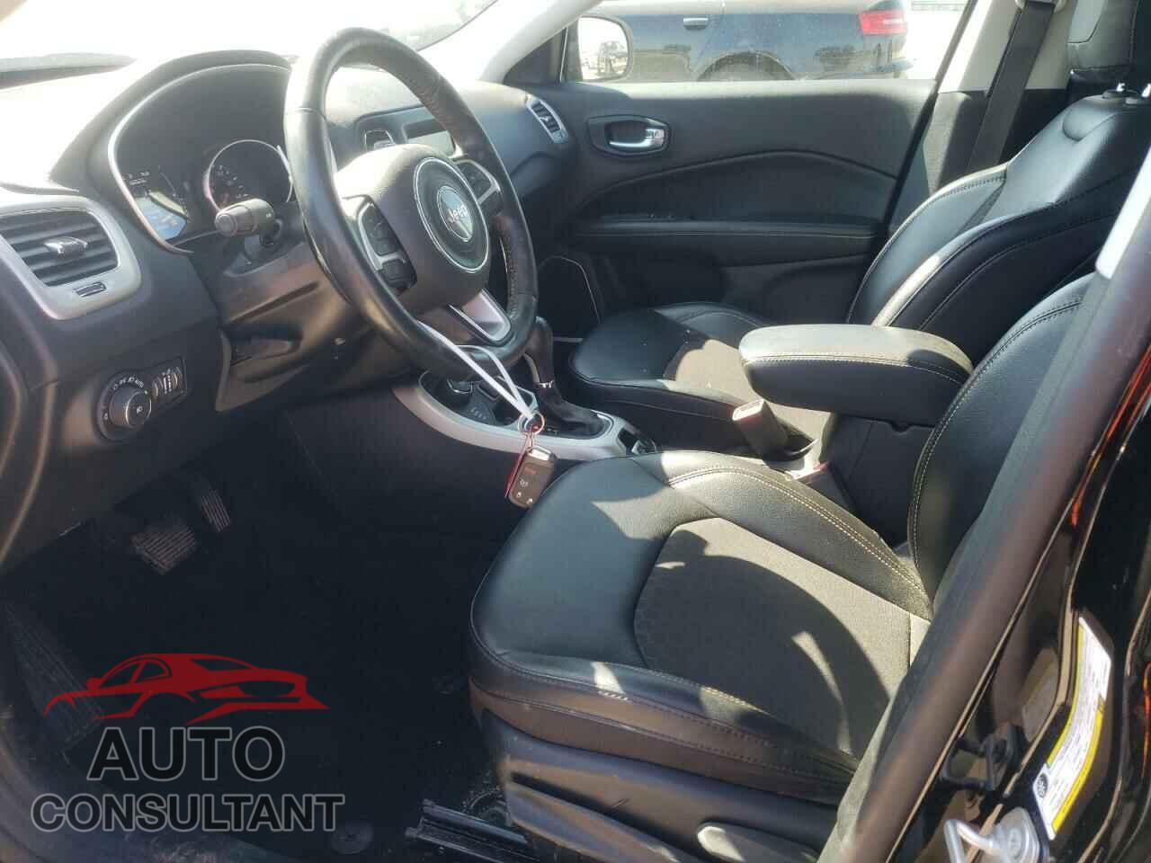 JEEP COMPASS 2020 - 3C4NJDBB2LT149347