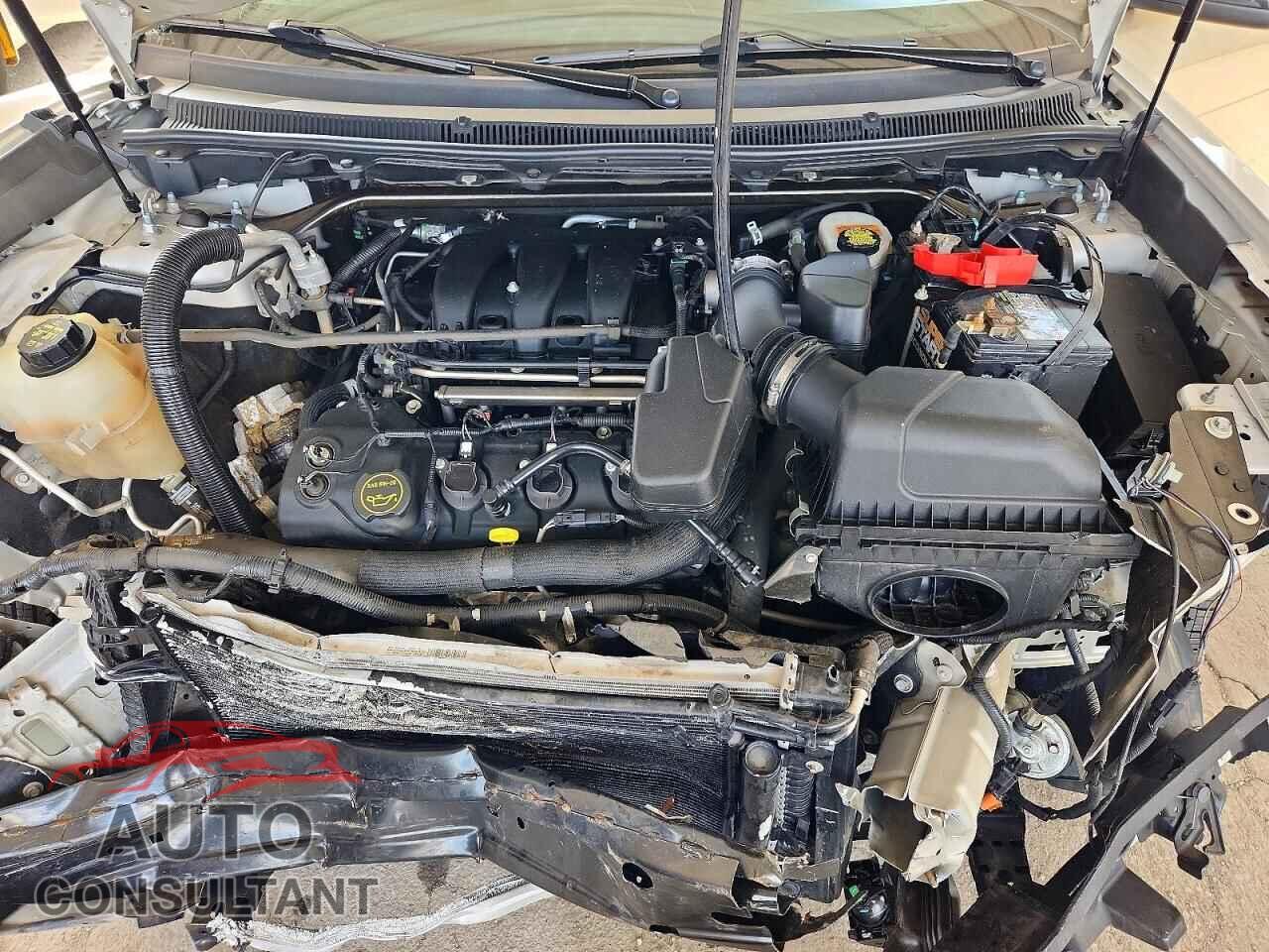 FORD FLEX 2018 - 2FMGK5C8XJBA00588