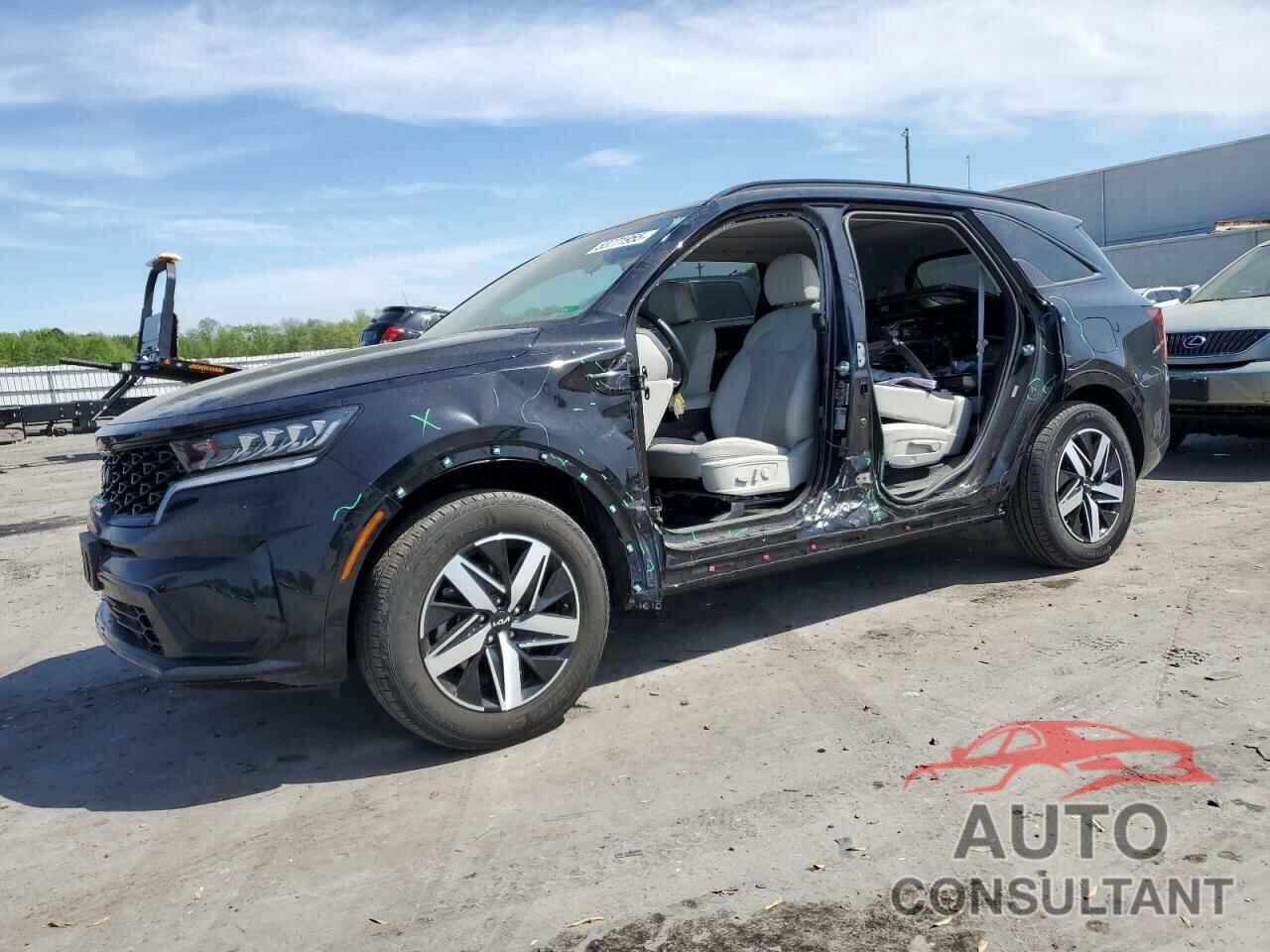 KIA SORENTO 2023 - 5XYRL4LC2PG253014
