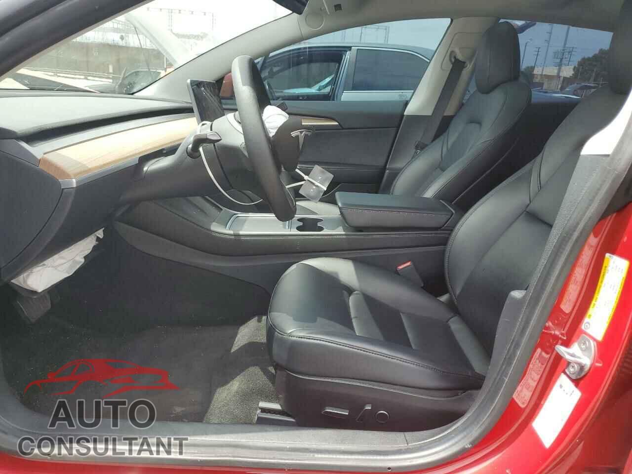 TESLA MODEL 3 2021 - 5YJ3E1EA1MF060513