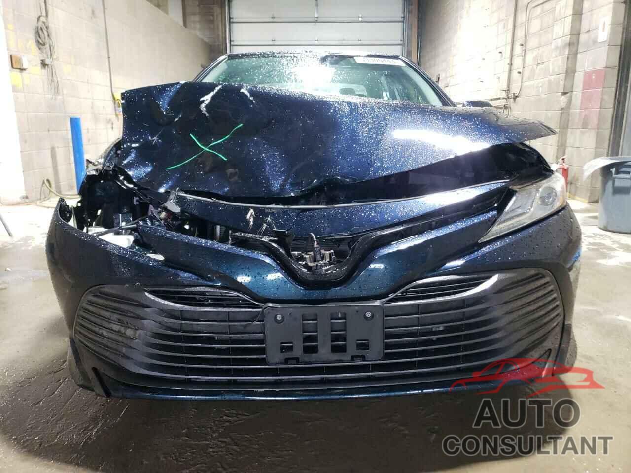 TOYOTA CAMRY 2019 - 4T1B11HK0KU746568