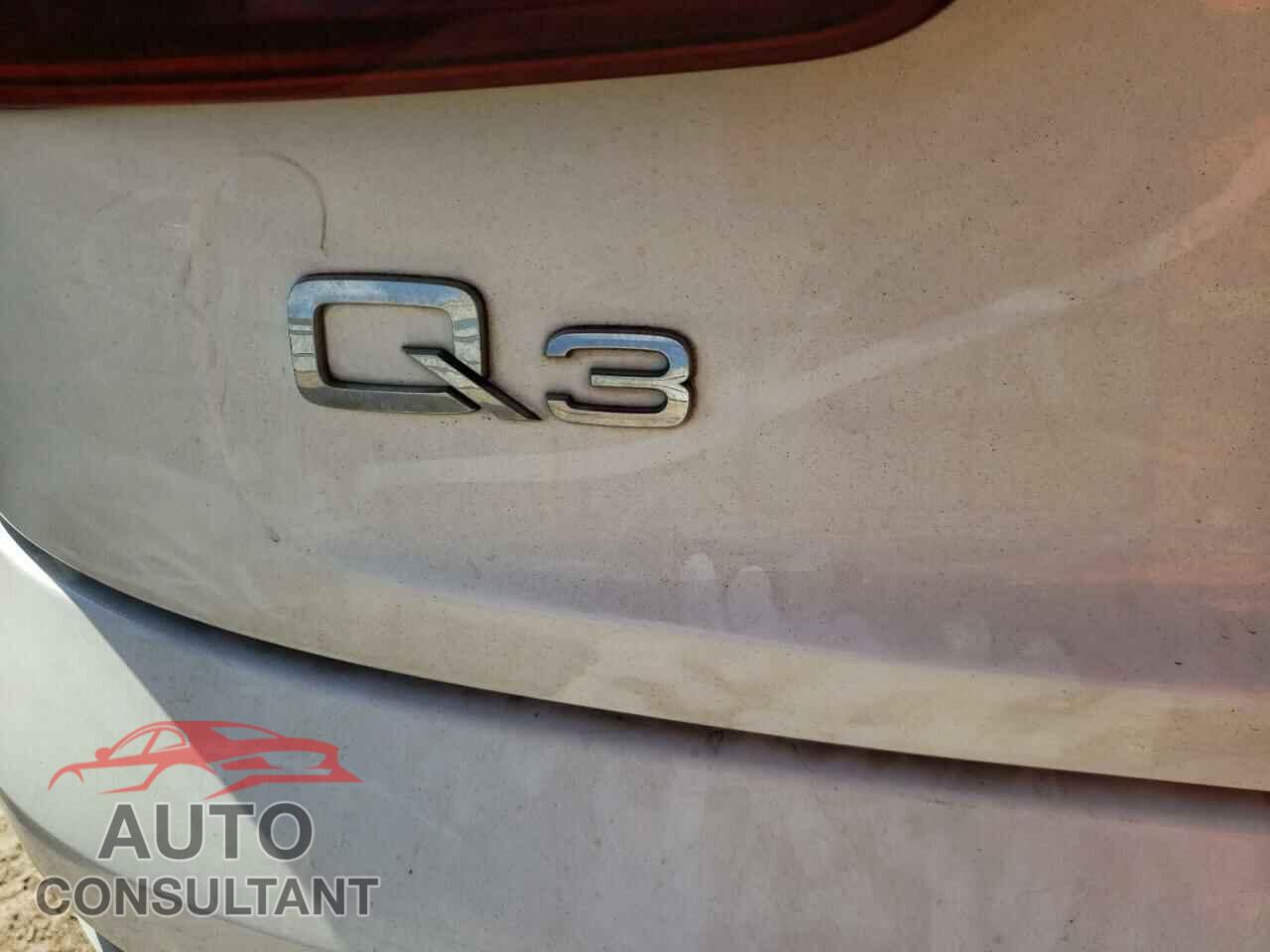 AUDI Q3 2016 - WA1EFCFS7GR014332
