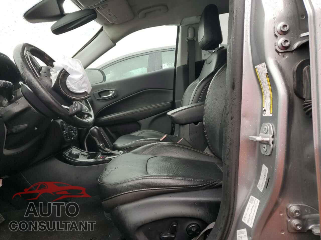 JEEP COMPASS 2020 - 3C4NJDCB4LT163569