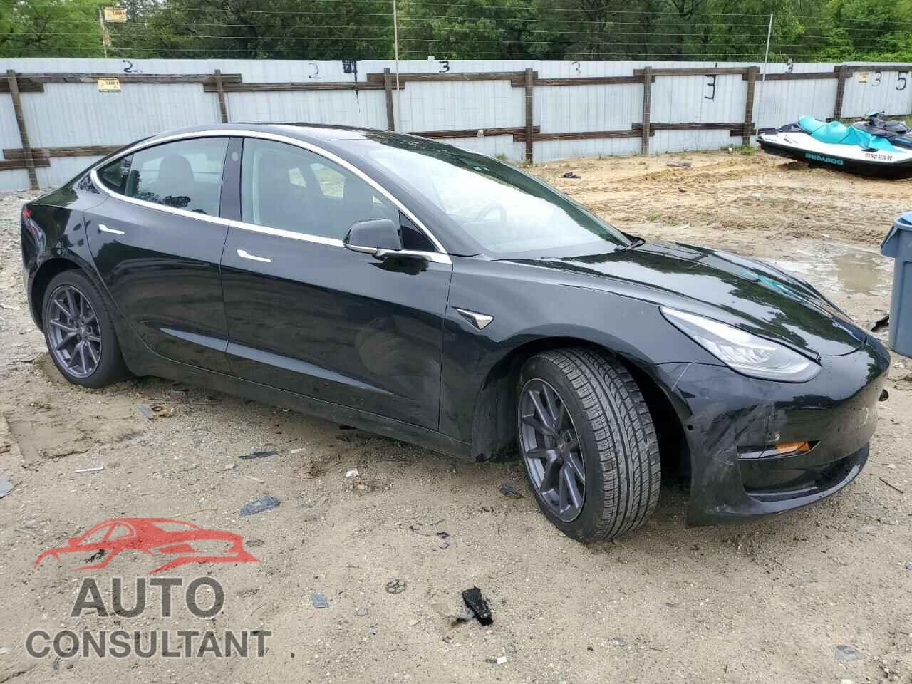 TESLA MODEL 3 2018 - 5YJ3E1EA0JF028048
