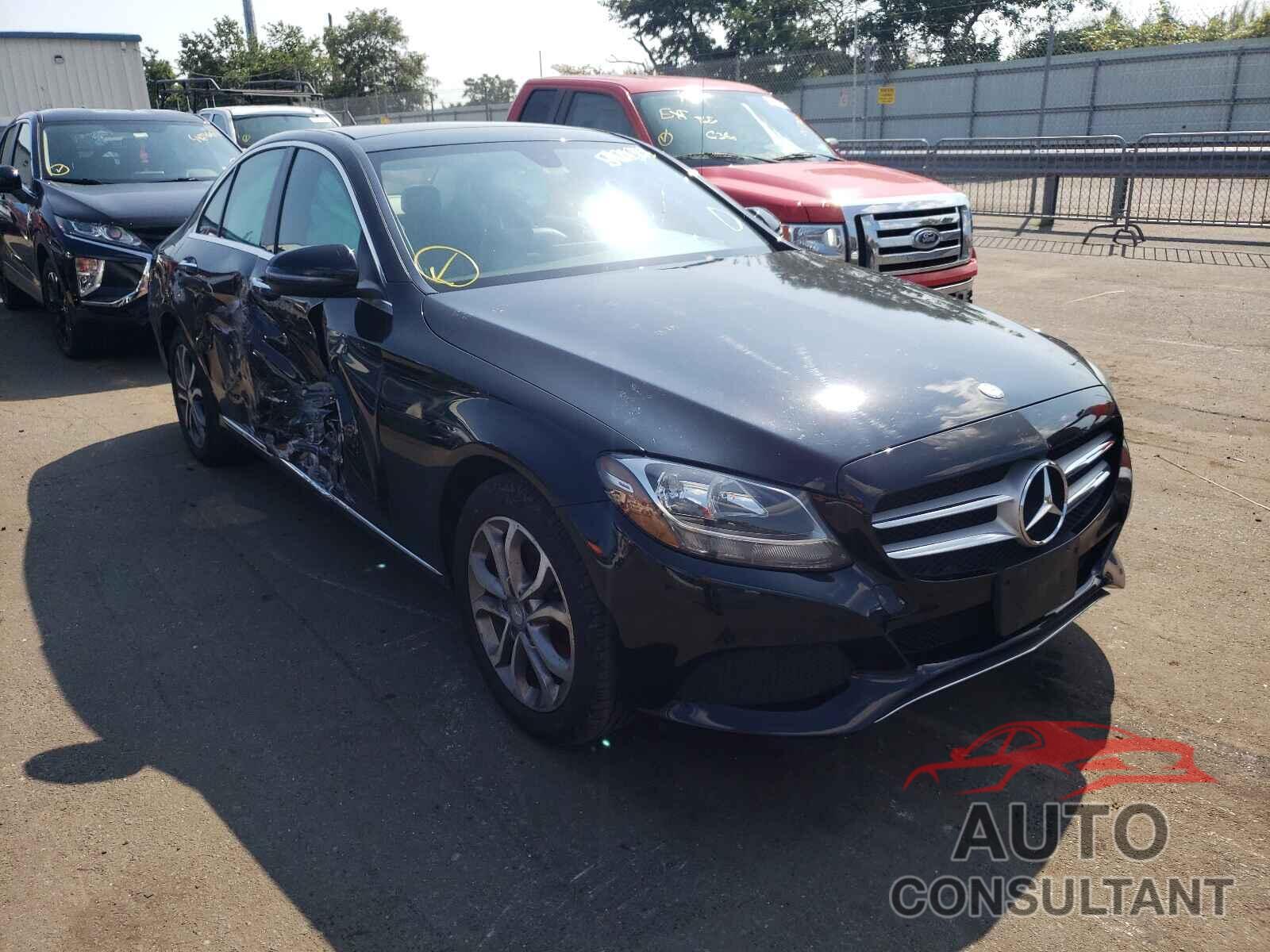 MERCEDES-BENZ C-CLASS 2016 - 55SWF4KB9GU099345