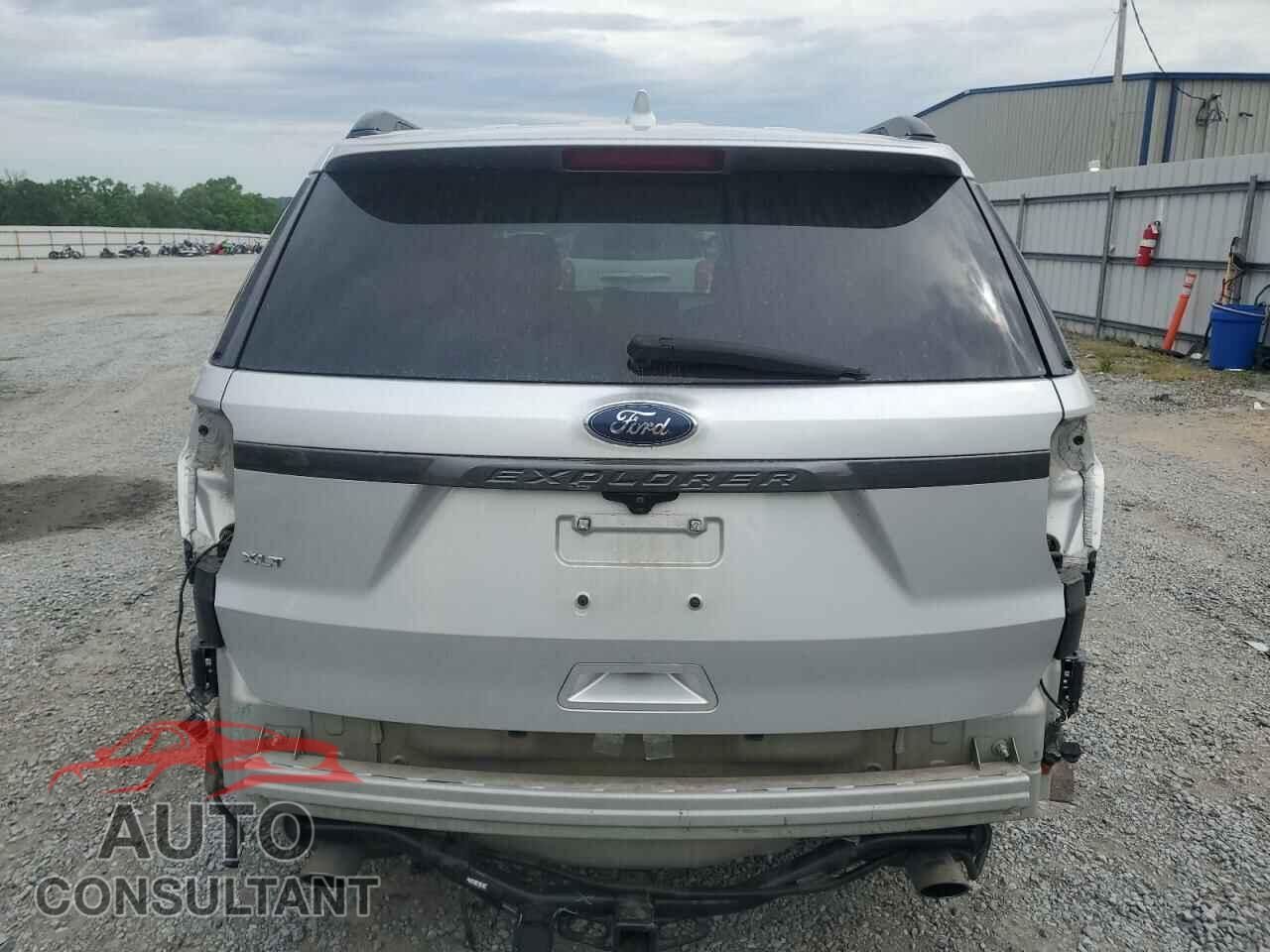 FORD EXPLORER 2017 - 1FM5K7D83HGE22982