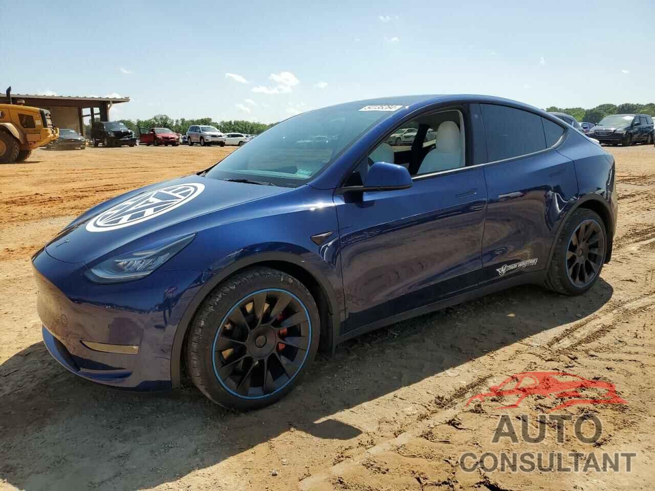 TESLA MODEL Y 2021 - 5YJYGDEE8MF195718