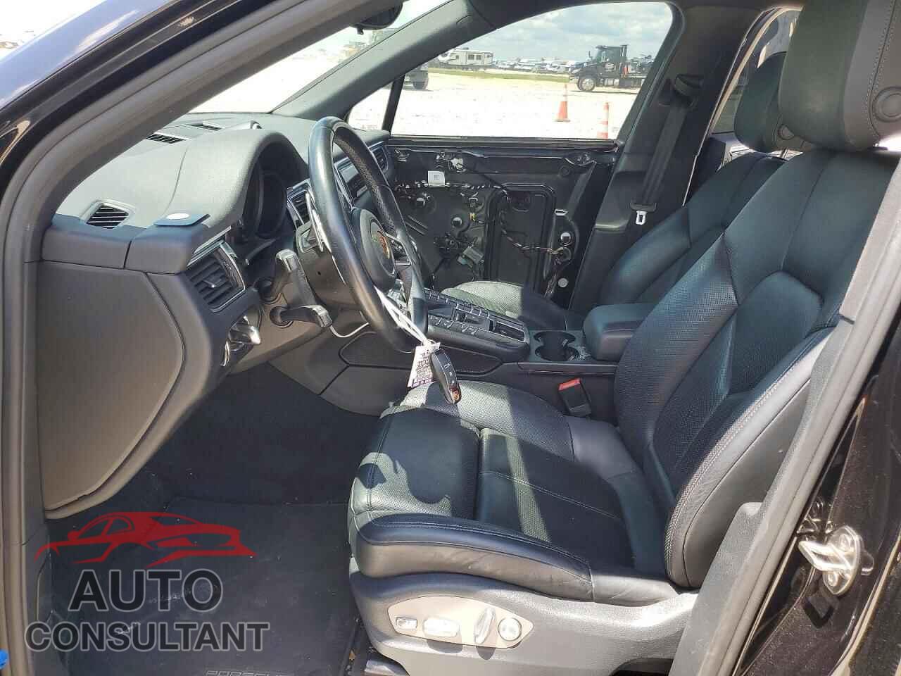PORSCHE MACAN 2017 - WP1AB2A53HLB12885