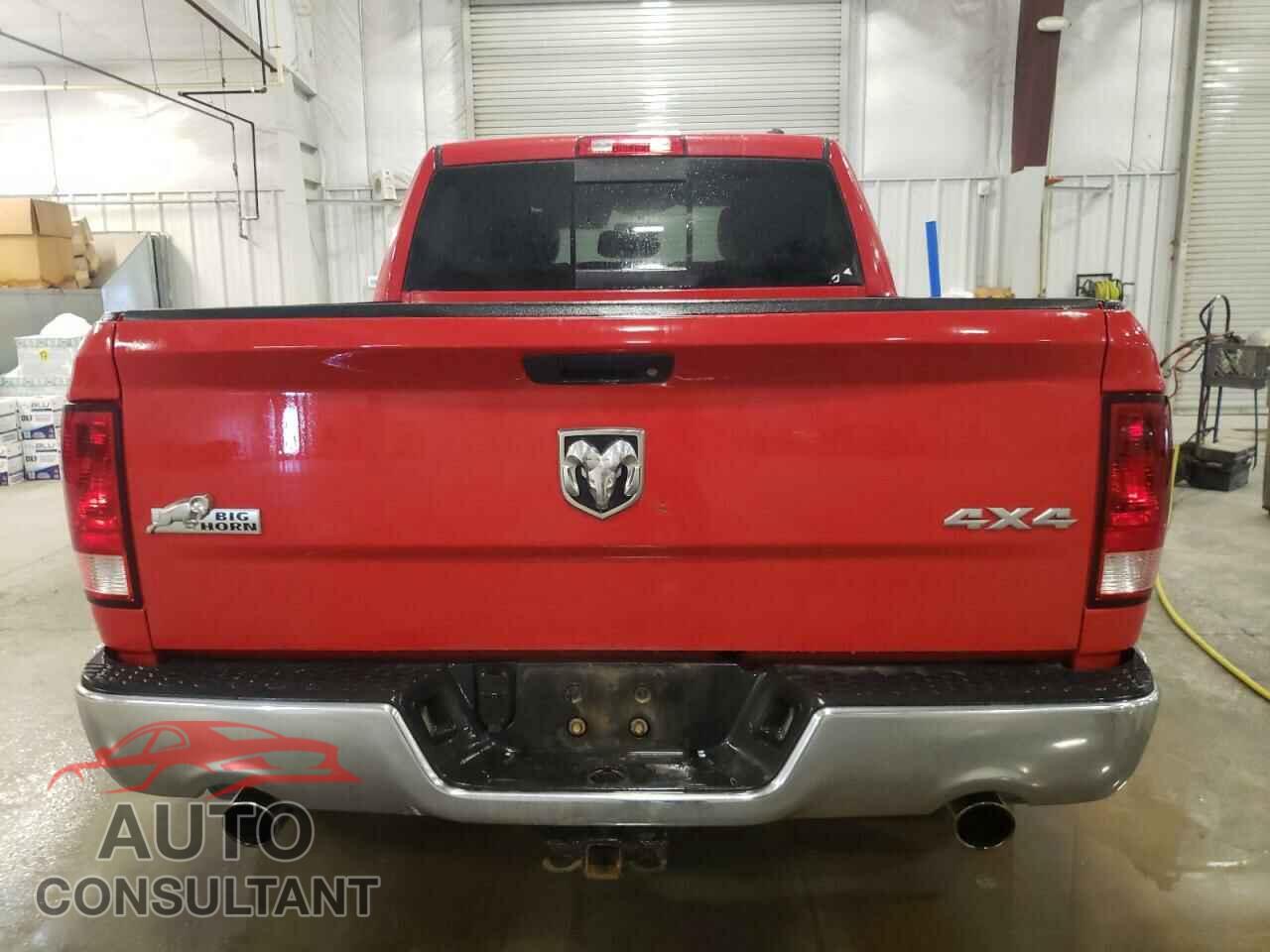 DODGE RAM 1500 2012 - 1C6RD7LT0CS306660